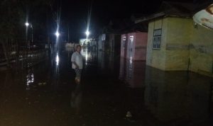 Banjir ROB Terjang Rumah Warga Lion