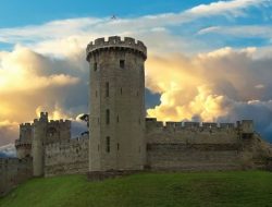 Ini Benteng Dari Abad ke 13 Paling Berhantu di Inggris