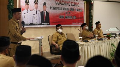 Bupati Iskandar Kamaru Resmi Buka Coaching Clinic Penginputan RUP 2022