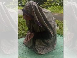 Kehujanan Siang Malam di Pinggir Jalan, Kakek ini Bertahan Hidup dengan Uluran Tangan Warga