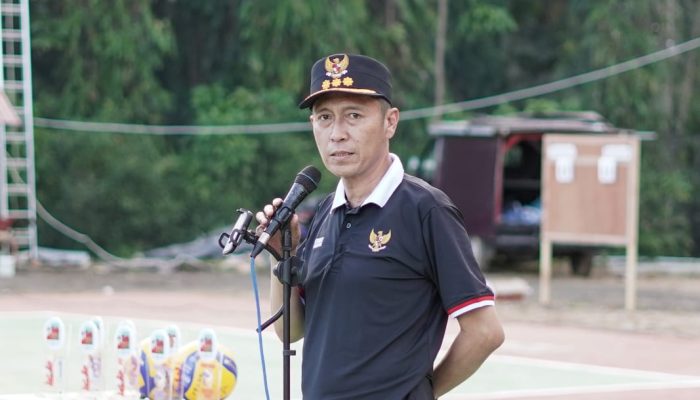 Turnamen Bola Voli Teluk H2M Festival 2025 Resmi Dibuka, Bupati Bolsel Harap Lahir Atlet Profesional