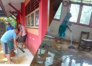 SDN Torosik Terendam Banjir, Guru dan Orang Tua Gotong Royong Bersihkan Lumpur